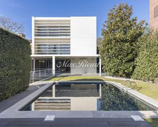 Vista exterior de Casa o xalet de lloguer en  Barcelona Capital amb Aire condicionat, Calefacció i Terrassa