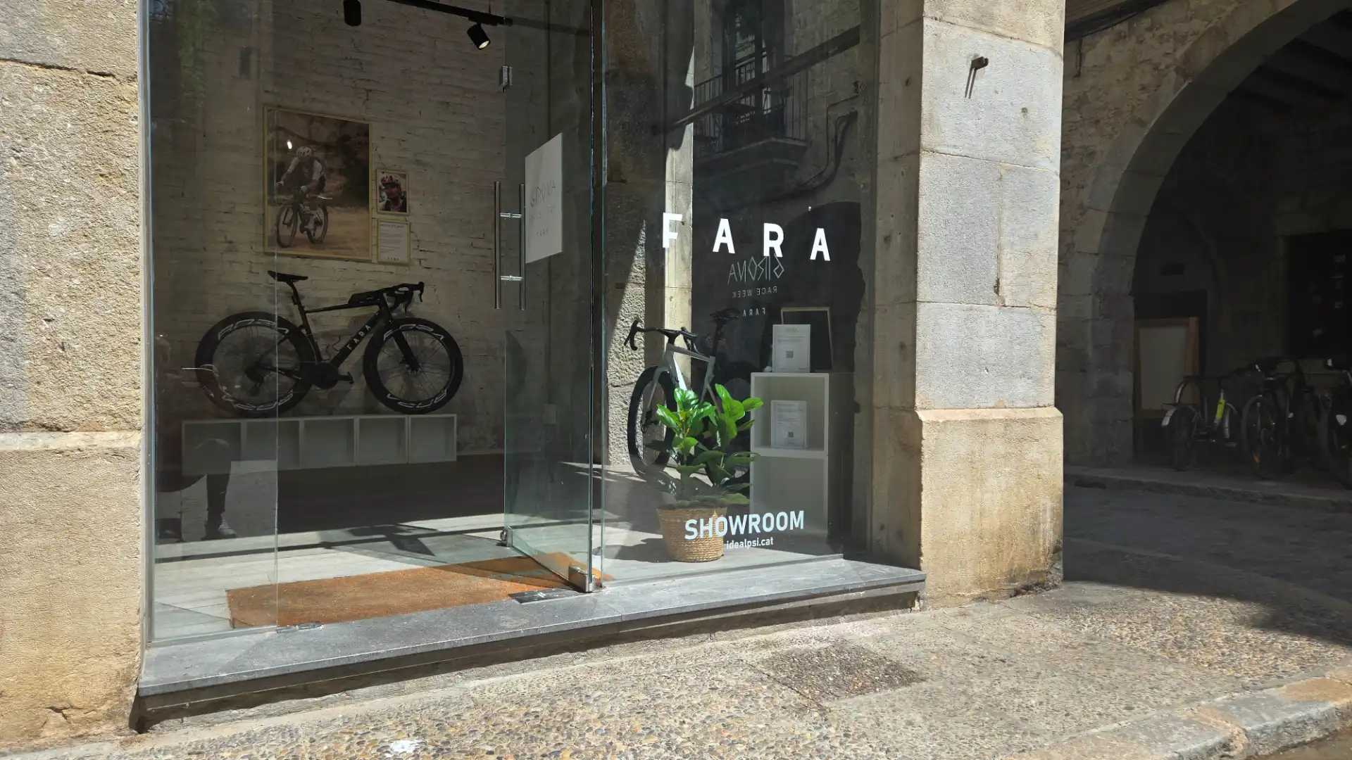 Business premises to rent in Carrer de la Cort Reial 13, imagen 3