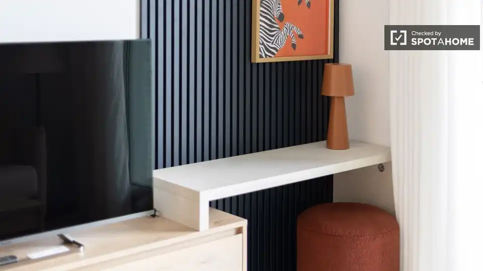 Living room of Flat for rent in Valencia  with Air Conditioner, Heating and Furnished