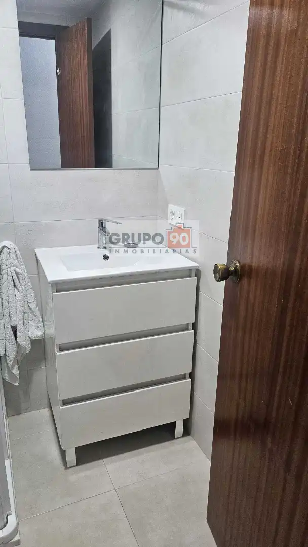 Badezimmer von Wohnung zum Verkauf in Gilet