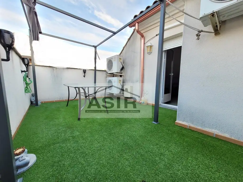 Casa o chalet en venta en Alquenència - Venècia