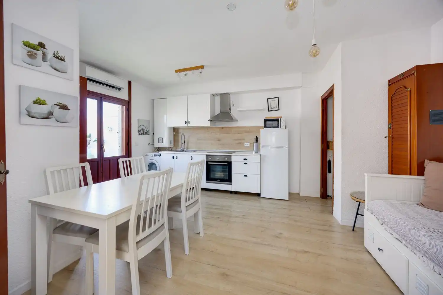 Kitchen of Attic for sale in Torrevieja  with Air Conditioner, Heating and Terrace