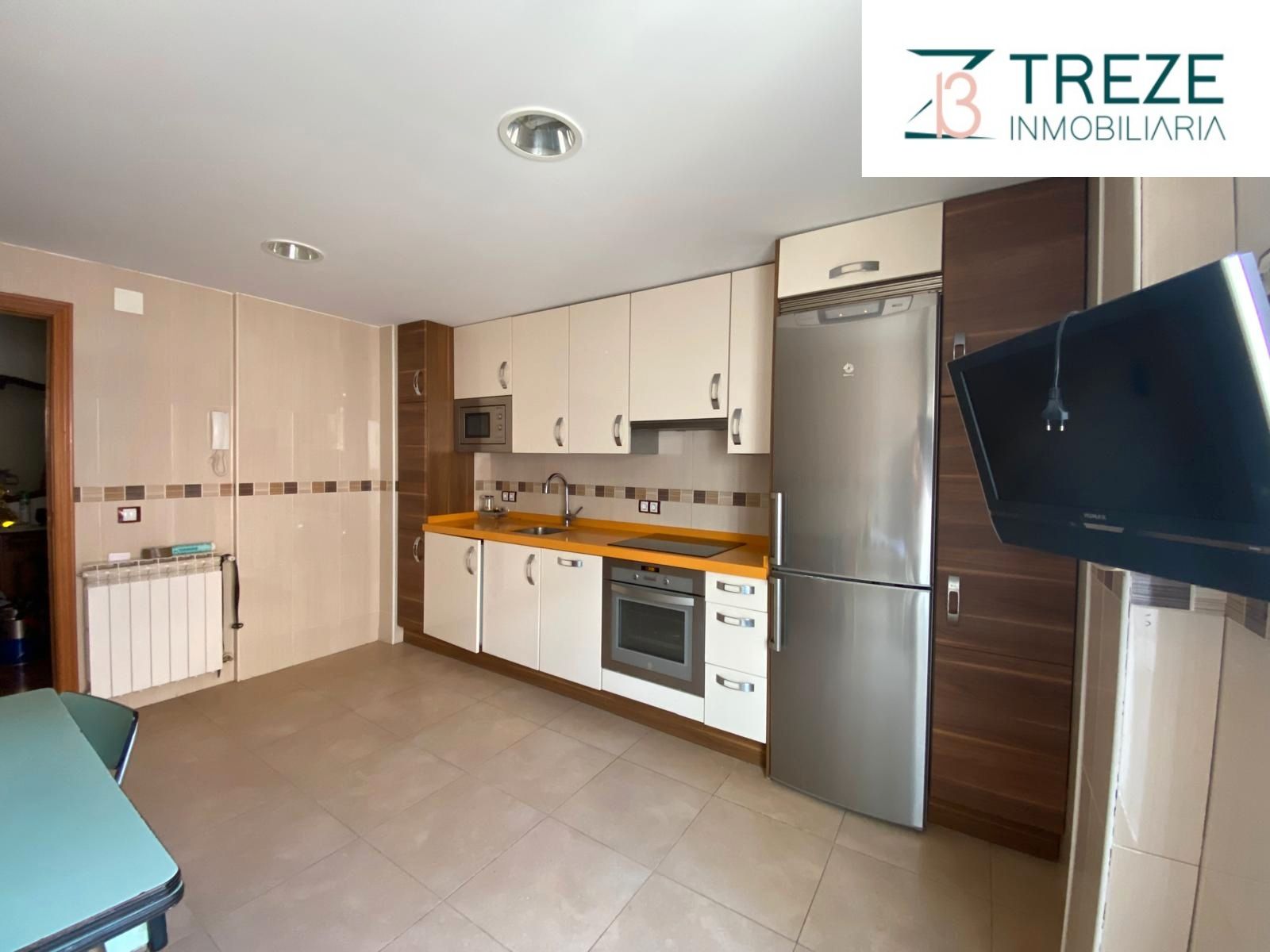 Kitchen of Flat for sale in Aranda de Duero  with Heating, Terrace and Storage room