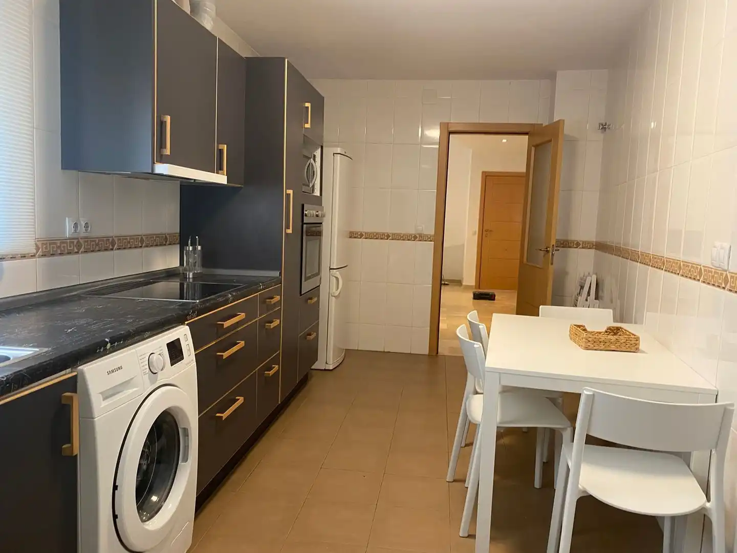 Kitchen of Flat for rent in Málaga  with Air Conditioner, Heating and Terrace