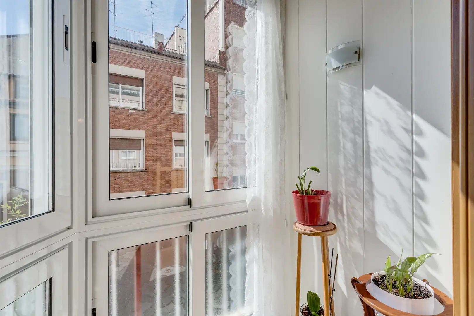 Flat with terrace for sale in Horta - Guinardó, imagen 2