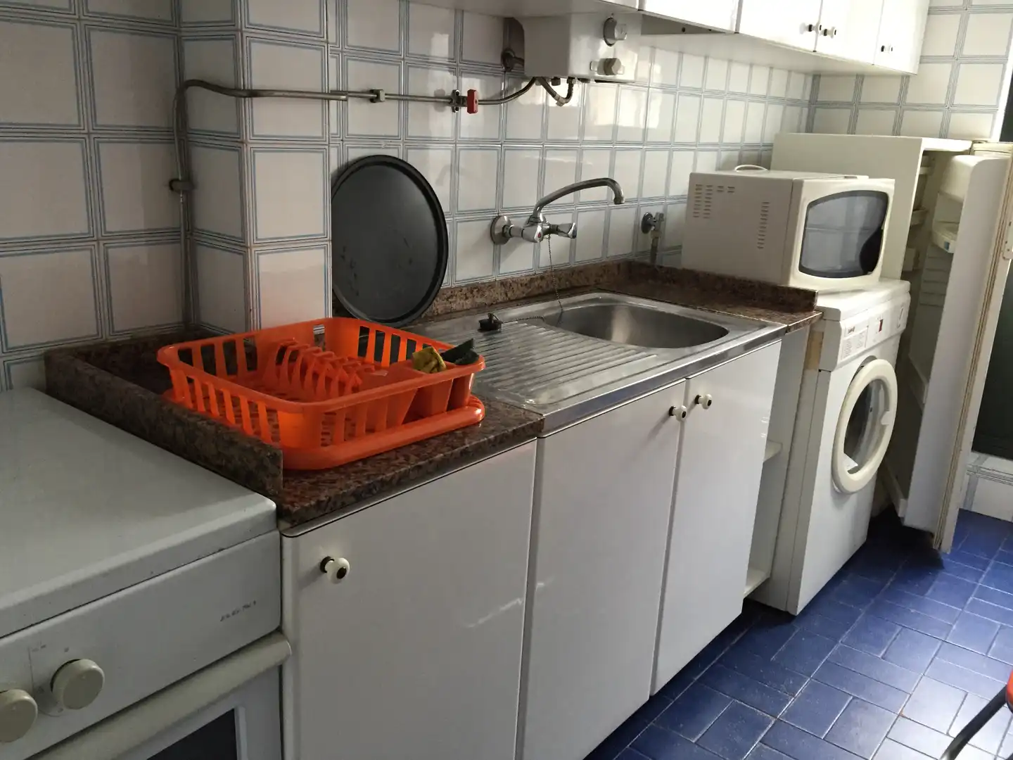 Cocina de Piso de alquiler en Santiago de Compostela  con Amueblado