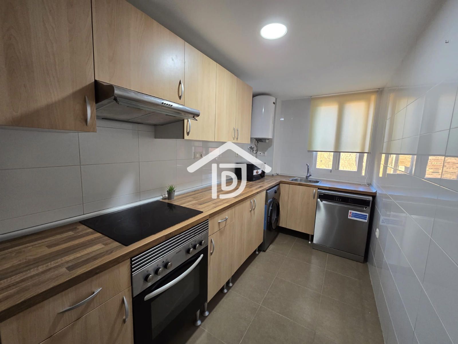 Kitchen of Flat to rent in Sagunto / Sagunt  with Terrace, Furnished and Oven