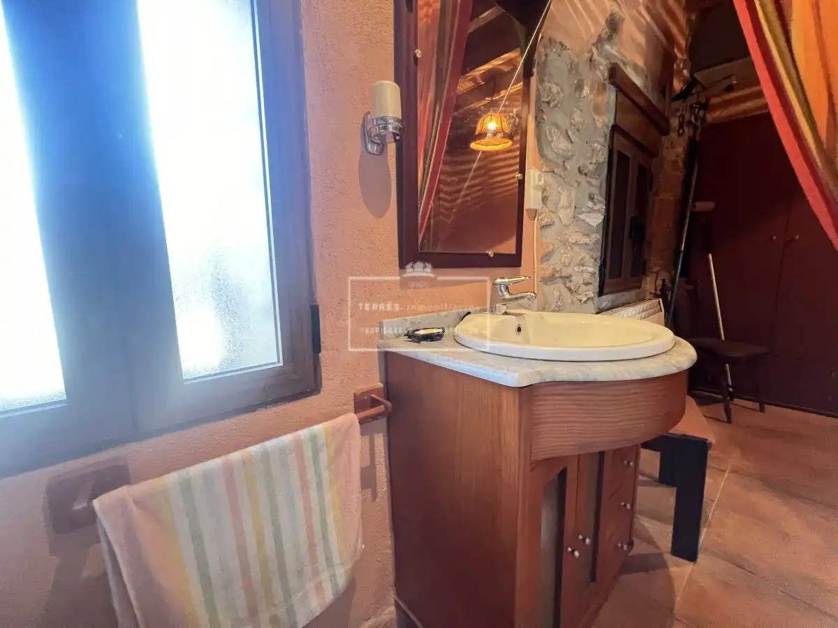 Badezimmer von Haus oder Chalet zum Verkauf in Benlloc mit Möbliert
