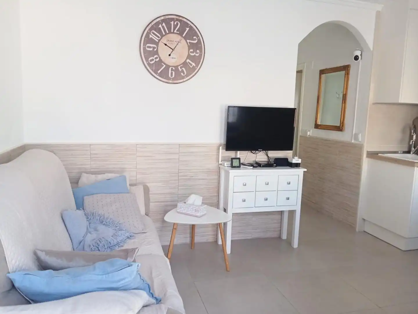 Living room of Houses for sale in Torrevieja  with Air Conditioner, Private garden and Furnished