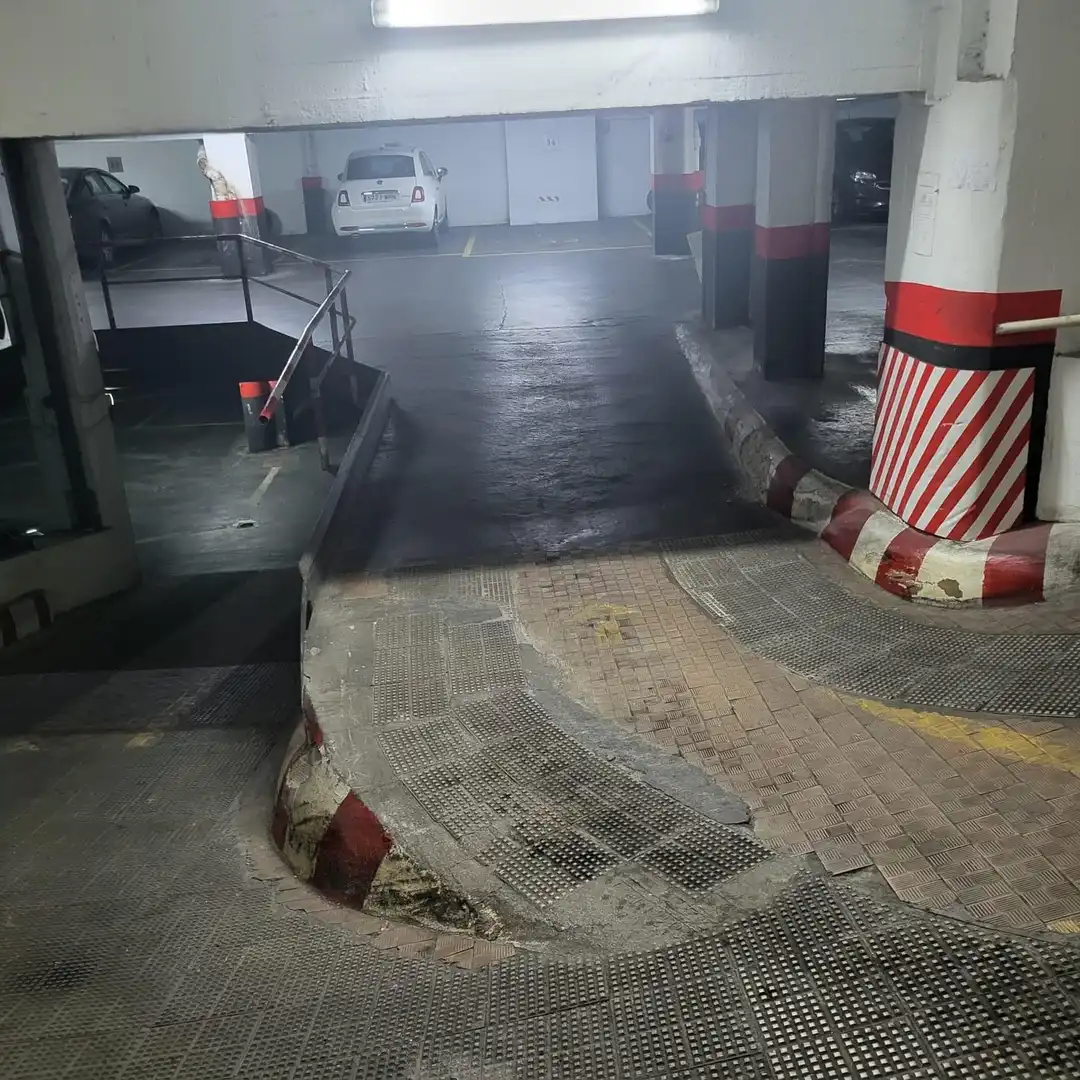 Garage zur Miete in Basurtu