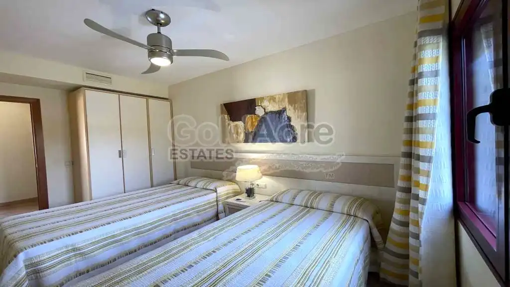 Dormitori de Casa o xalet en venda en La Oliva