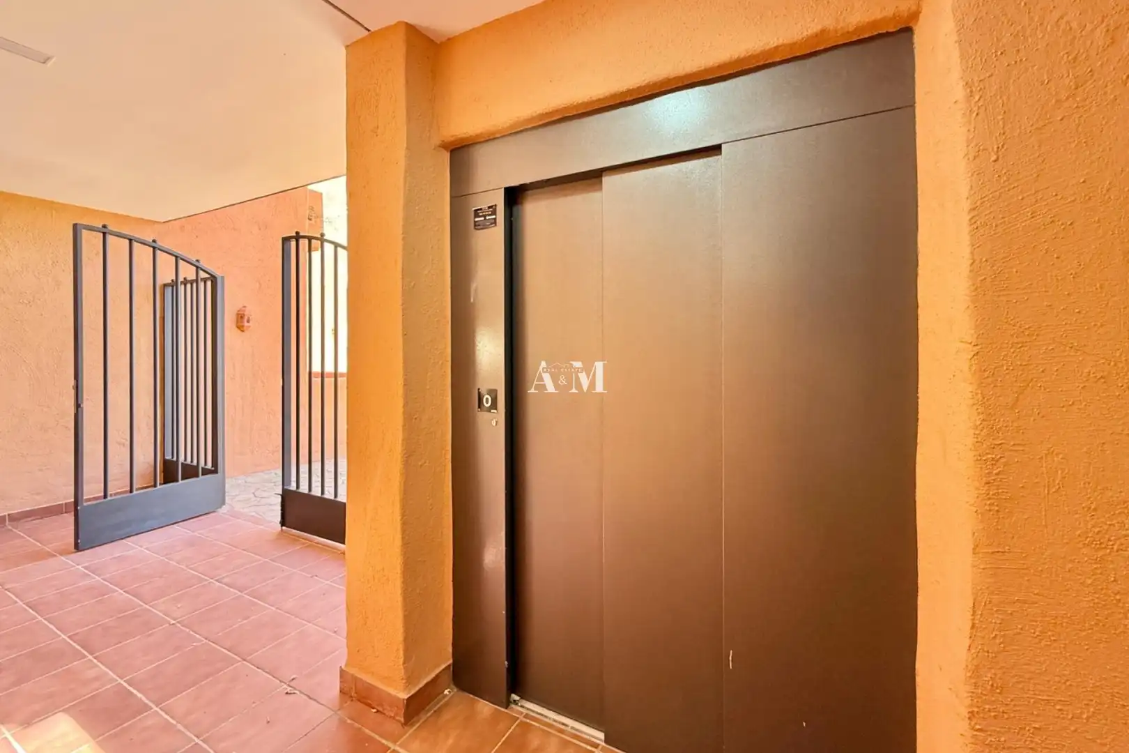 Flat for rent in Los Alcázares  with Air Conditioner, Terrace and Swimming Pool