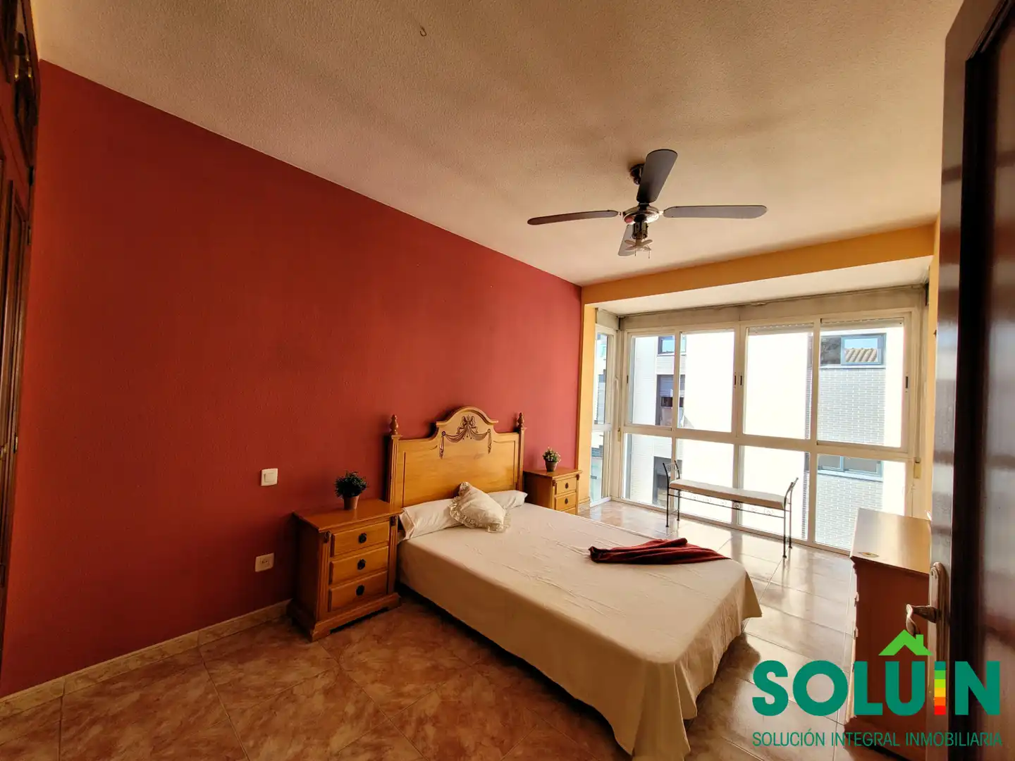 Habitación de Piso en venta en Fuenlabrada con Calefacción, Trastero y Horno