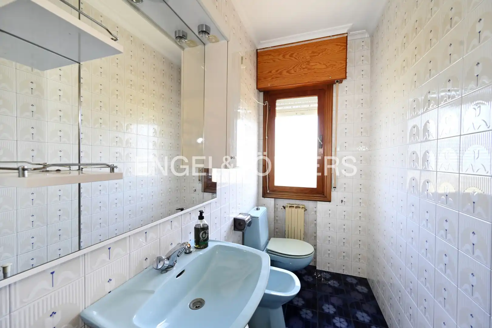 Bathroom of Houses for sale in Camargo  with Heating, Private garden and Terrace