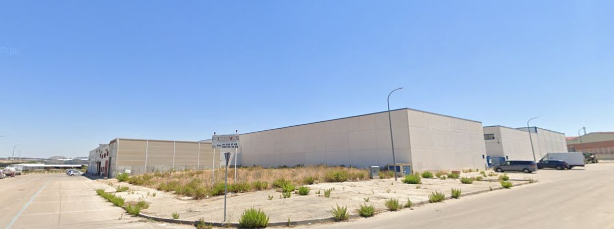 Vista exterior de Terreny industrial en venda en Torres de la Alameda
