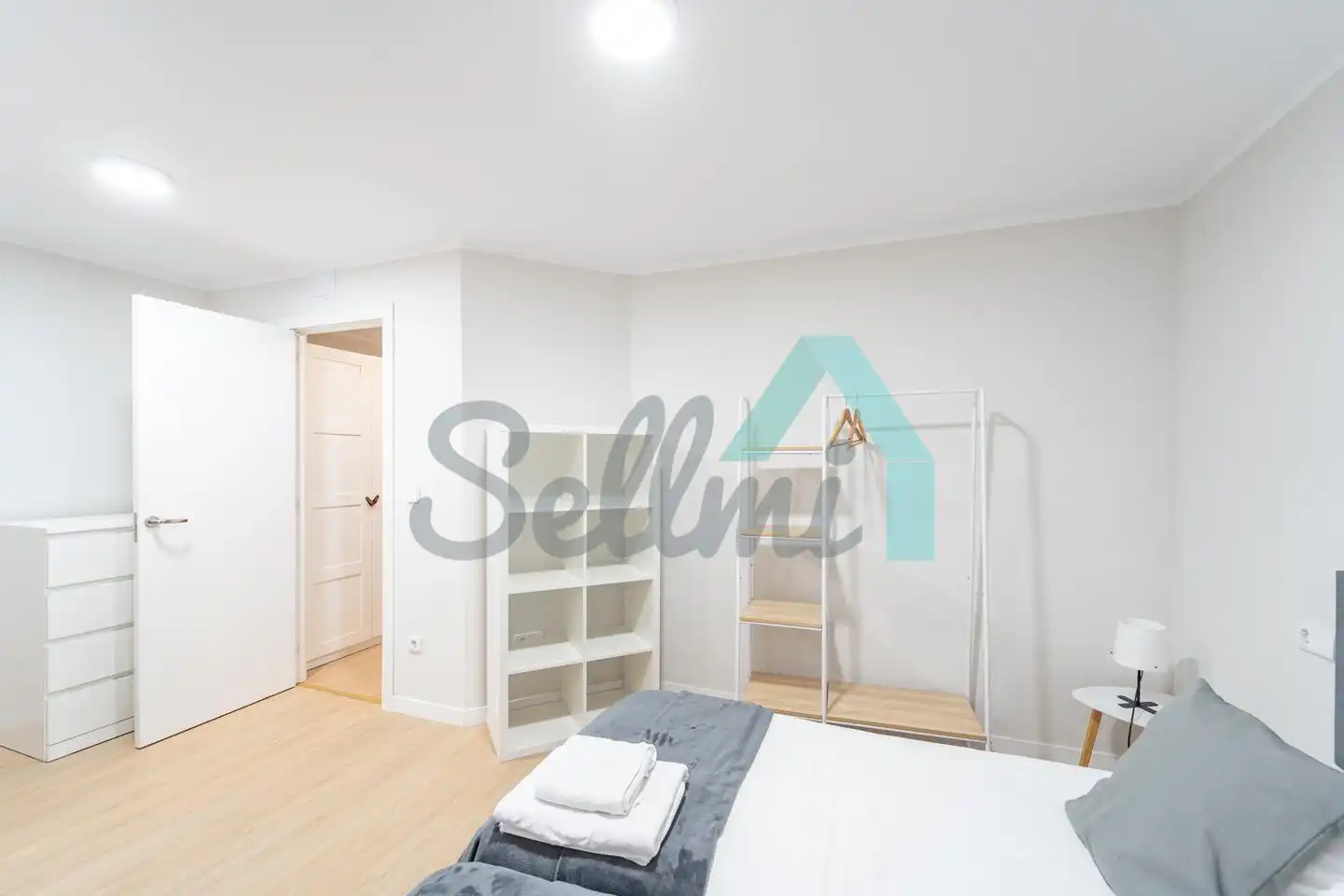 Flat for rent in Jerónimo Ibrán, Milán - Pumarín