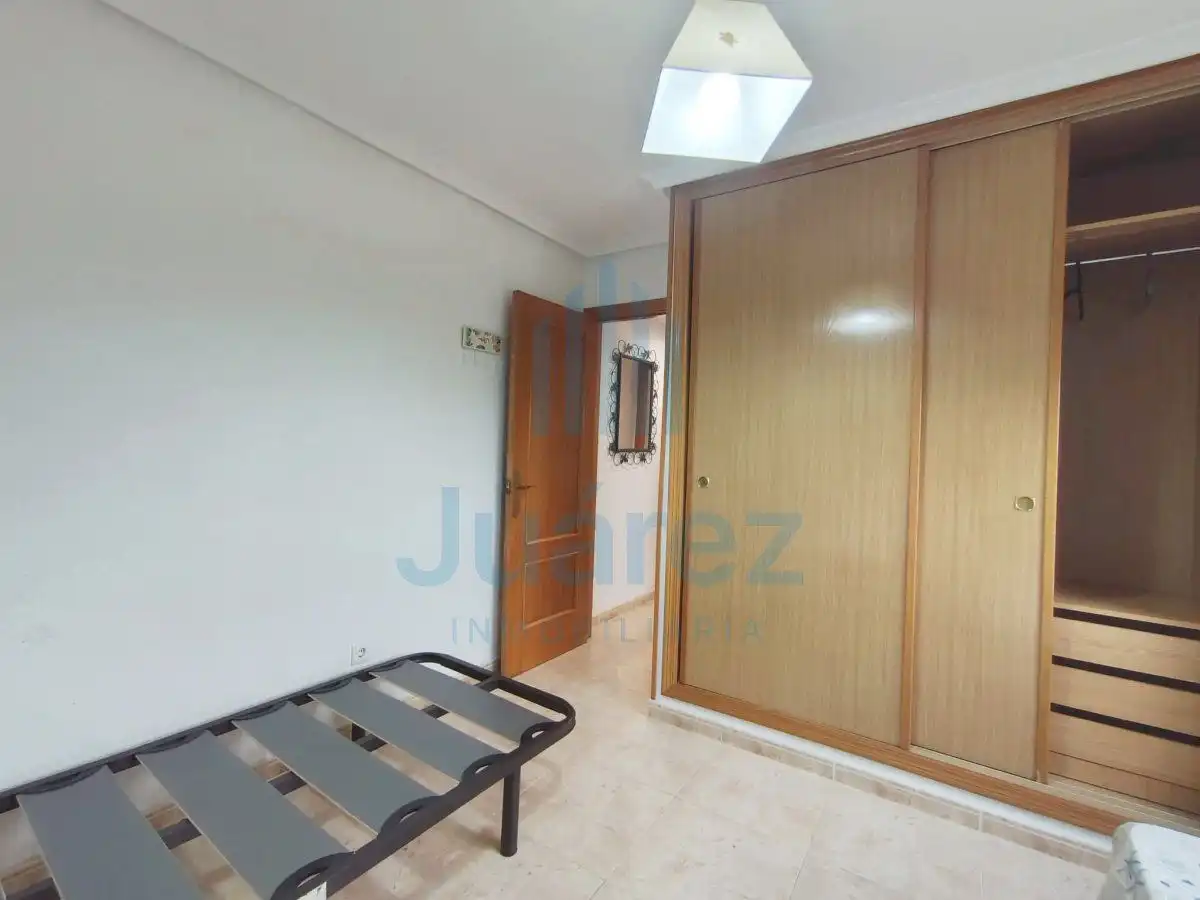 Piso en venta en Alicante / Alacant con Aire acondicionado, Calefacción y Terraza