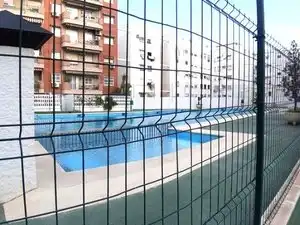 Piscina de Pis de lloguer en Valencia amb Aire condicionat, Jardí privat i Terrassa