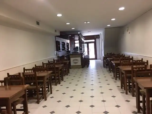 Local comercial en venta en La Bisbal d'Empordà, imagen 3
