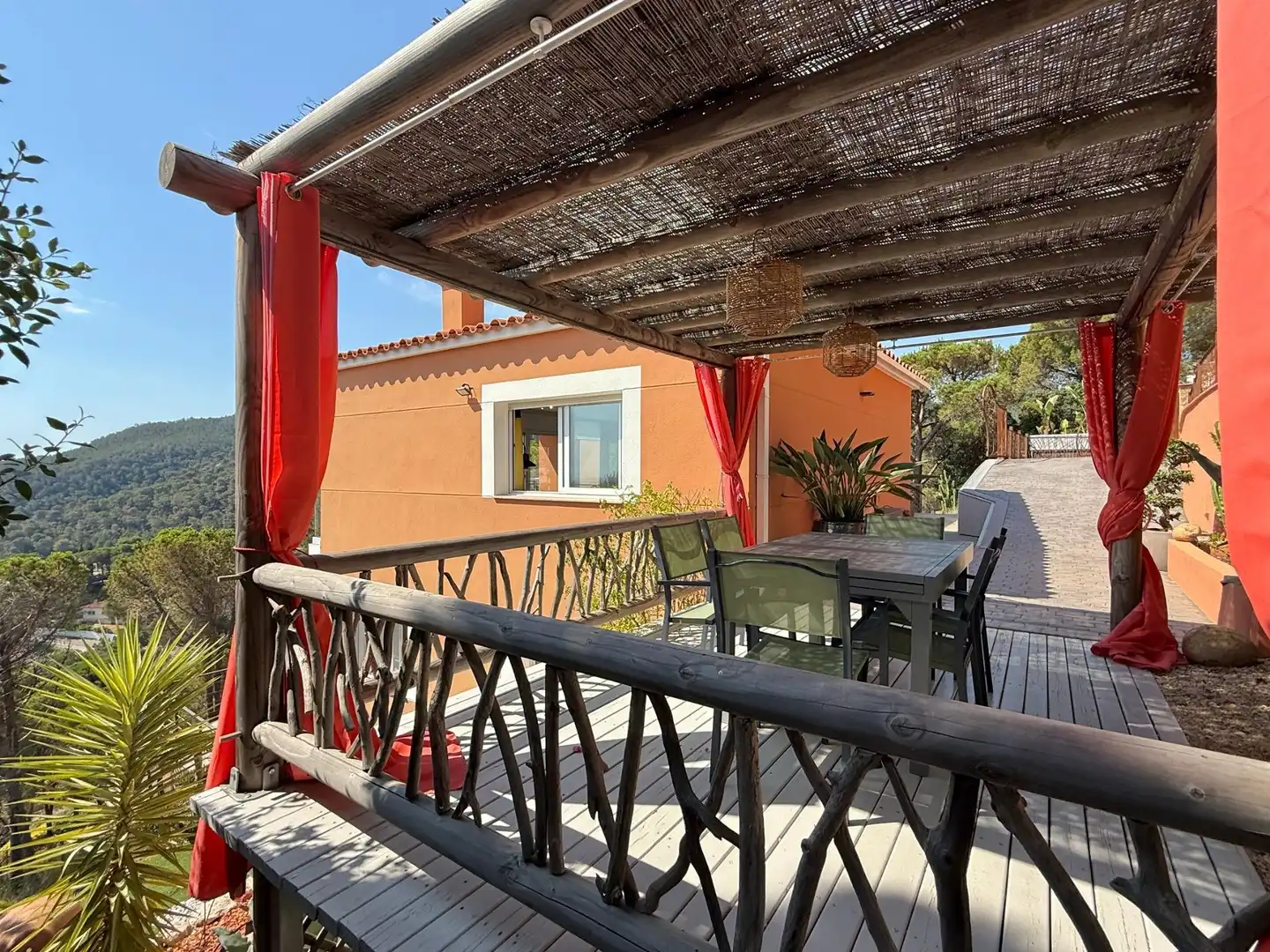 Villa con terrazza in vendita a Calle Rossinyol, imagen 3