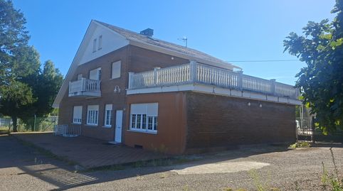 Foto 2 de Casa o chalet en venta en Santa María del Mar - El Puerto, Castrillón