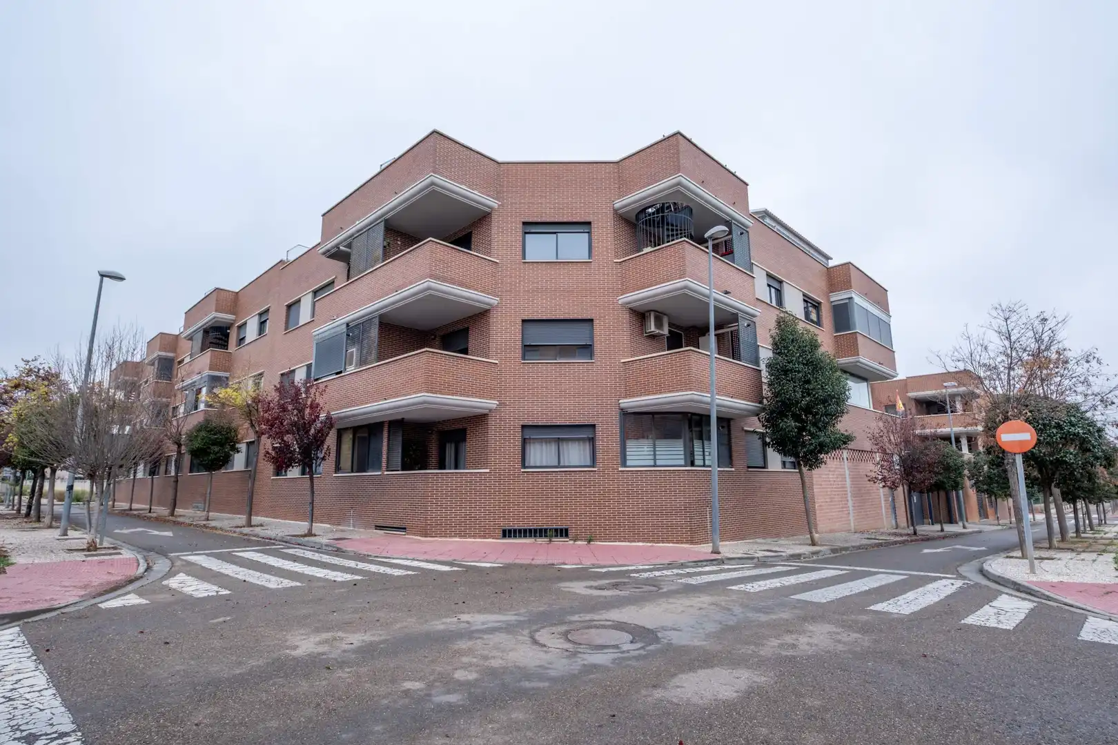 Vista exterior de Piso en venta en Cadrete con Jardín privado, Terraza y Trastero