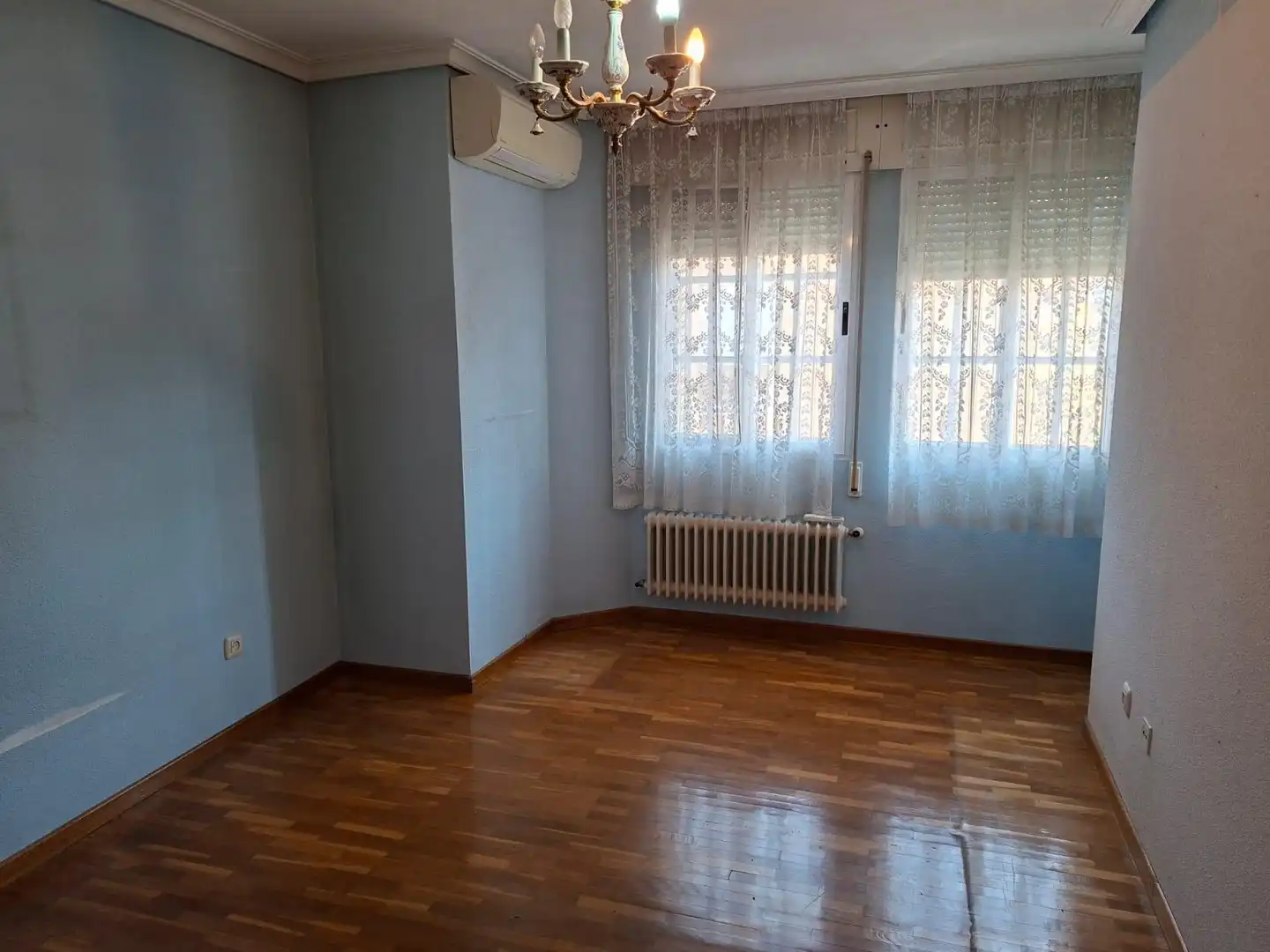 Bedroom of Attic for sale in Ciudad Real  with Heating, Terrace and Community pool