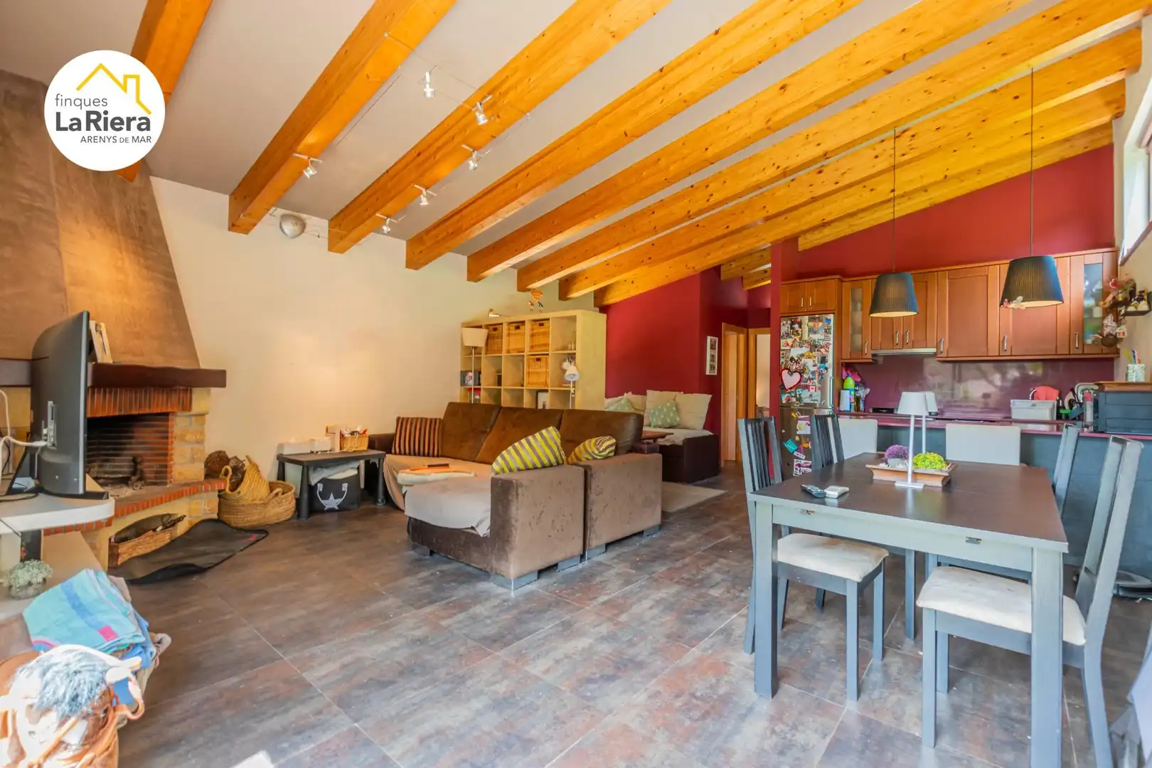 Living room of Houses for sale in Arenys de Munt  with Air Conditioner, Heating and Private garden
