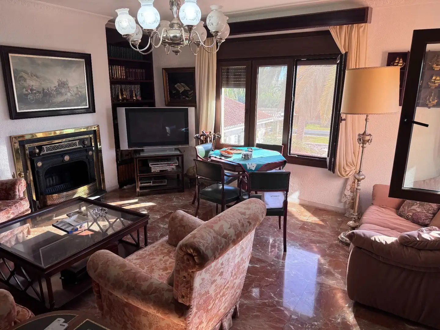 Living room of Houses for sale in Roquetas de Mar  with Air Conditioner, Storage room and Swimming Pool