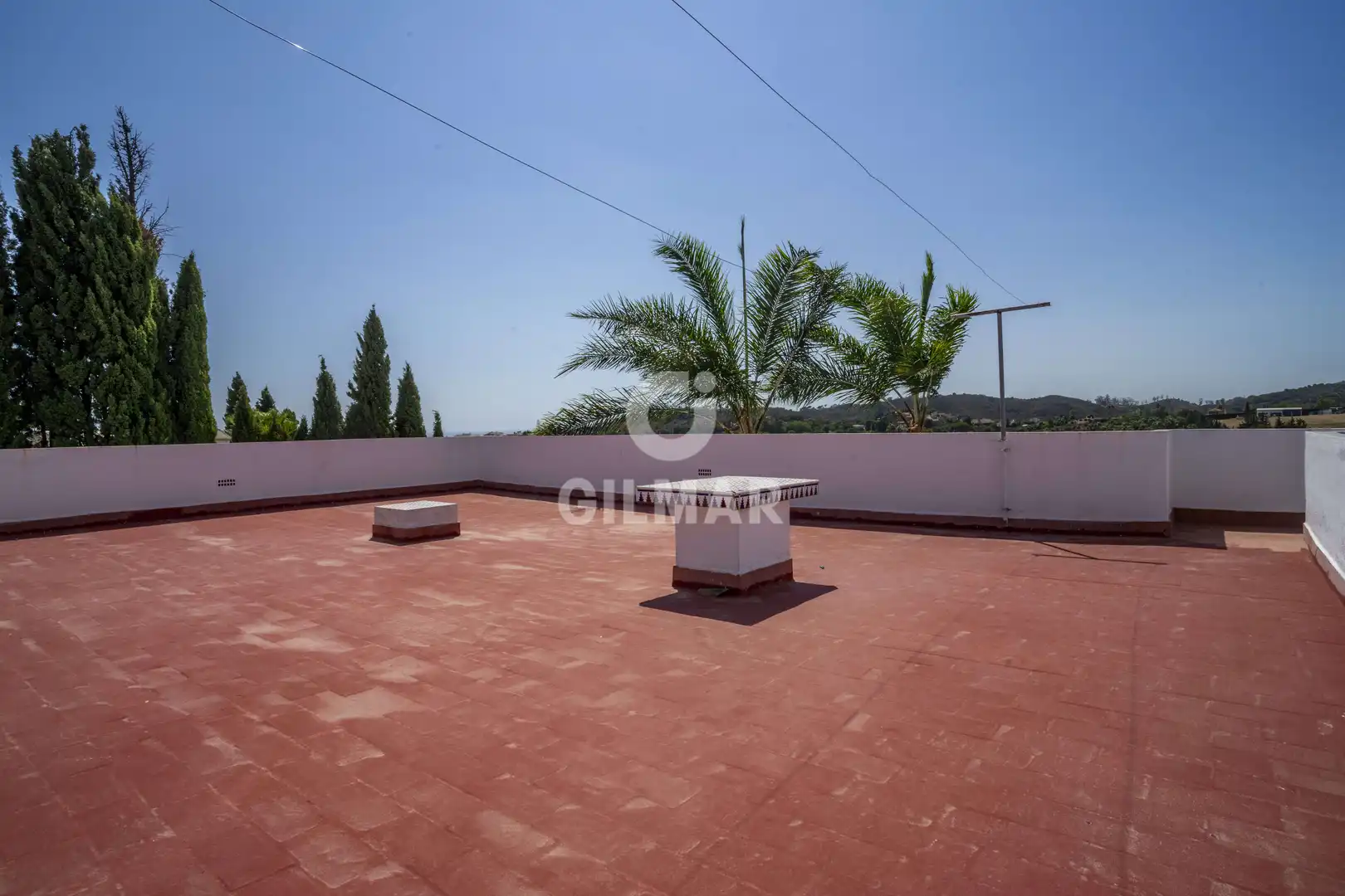Terrassa de Casa o xalet en venda en Estepona amb Jardí privat i Piscina