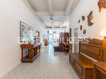 Casa a schiera con balcone in vendita a porvenir