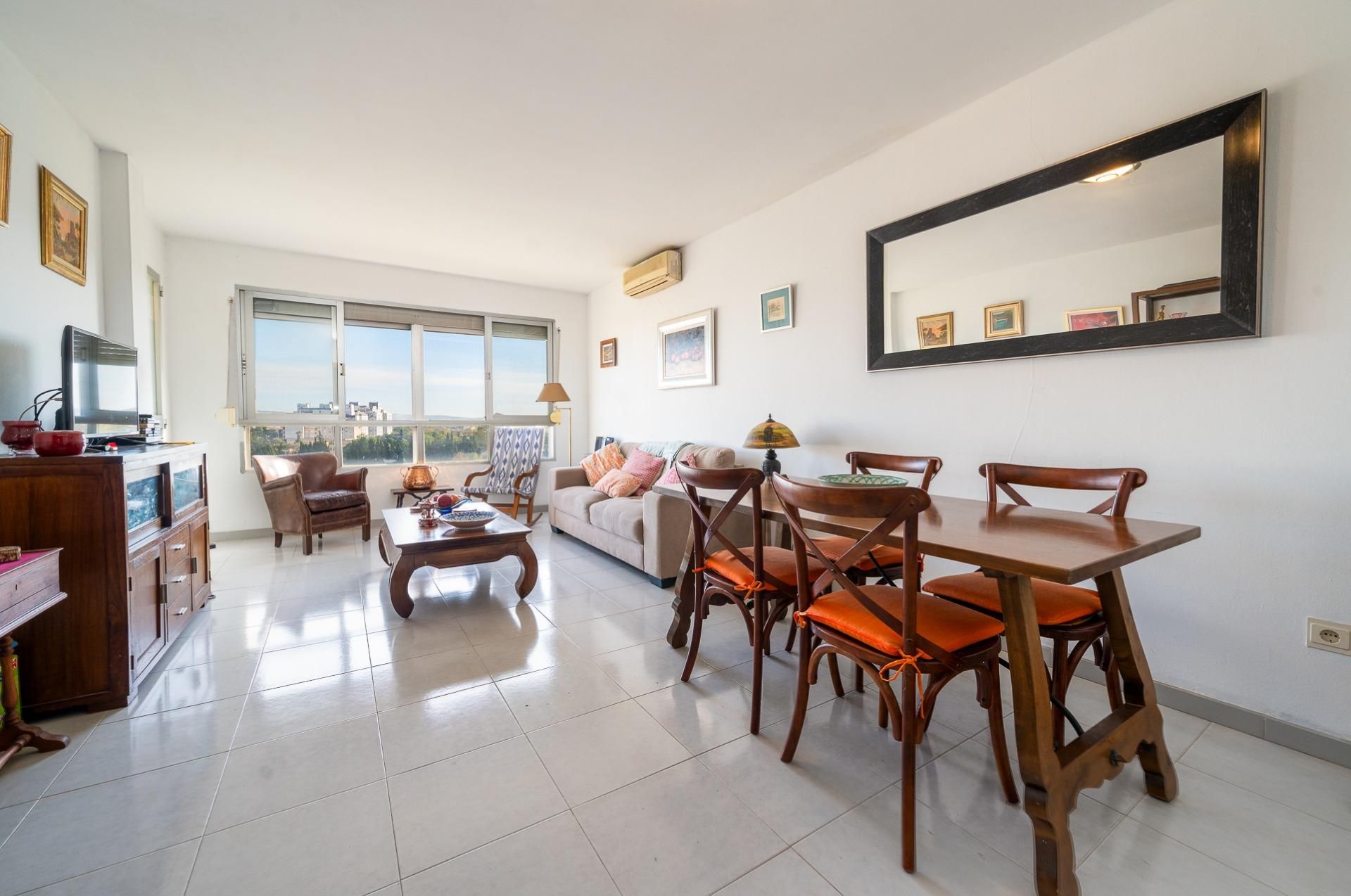 Sala d'estar de Pis en venda en  Palma de Mallorca amb Aire condicionat i Balcó