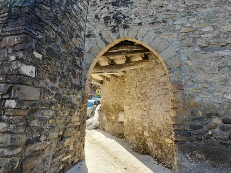Maison rustique avec jardin à vendre à Carrer Baró d'Eroles 32, imagen 2
