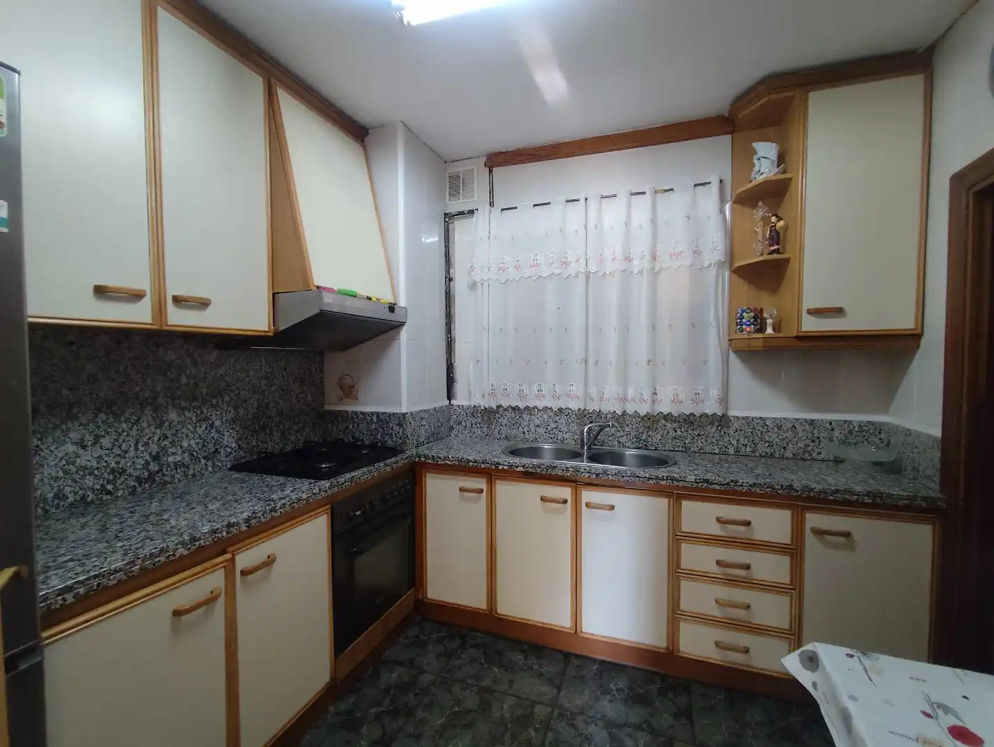 Cuina de Pis en venda en Sabadell amb Calefacció