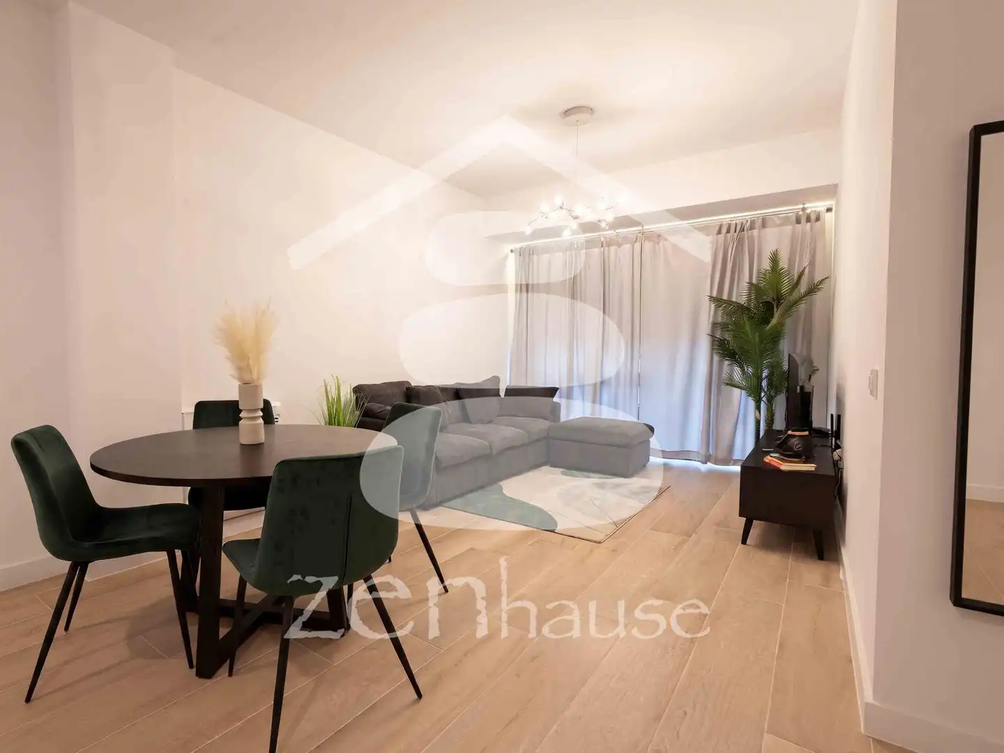 Living room of Flat for rent in Madrid  with Air Conditioner and Heating