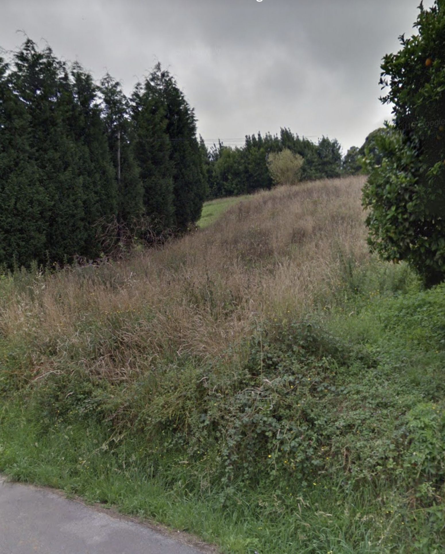 Residencial en venda en Castrillón