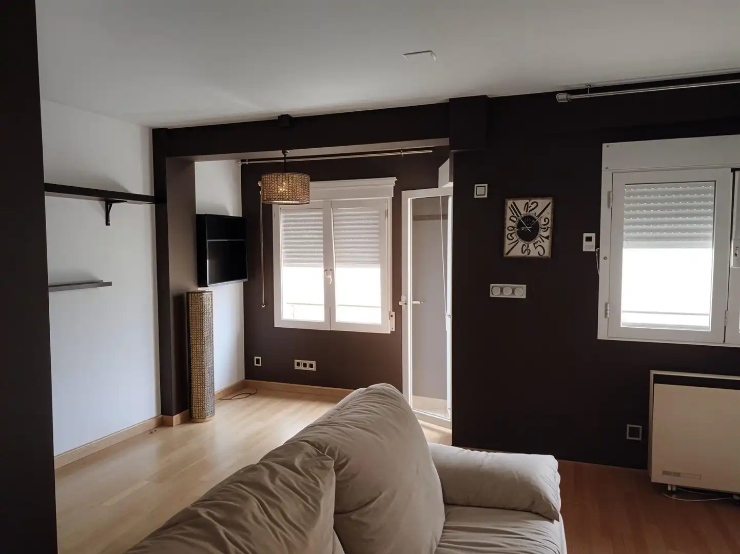 Living room of Flat for sale in  Albacete Capital  with Air Conditioner and Balcony
