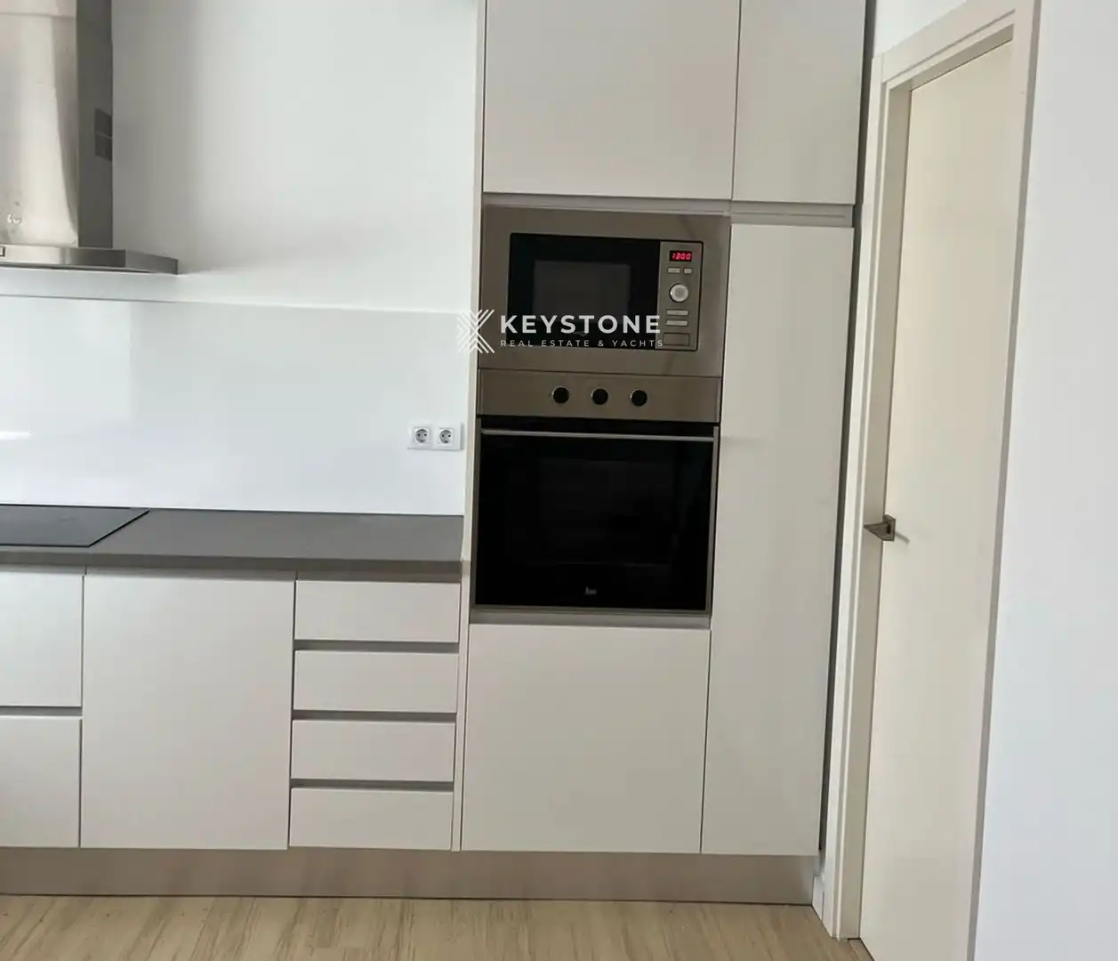 Cuina de Casa o xalet de lloguer en  Palma de Mallorca amb Aire condicionat, Terrassa i Alarma