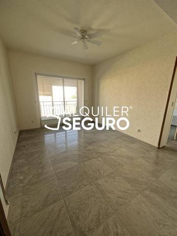 Piso en Alquiler en La Alameda en Casco Antiguo