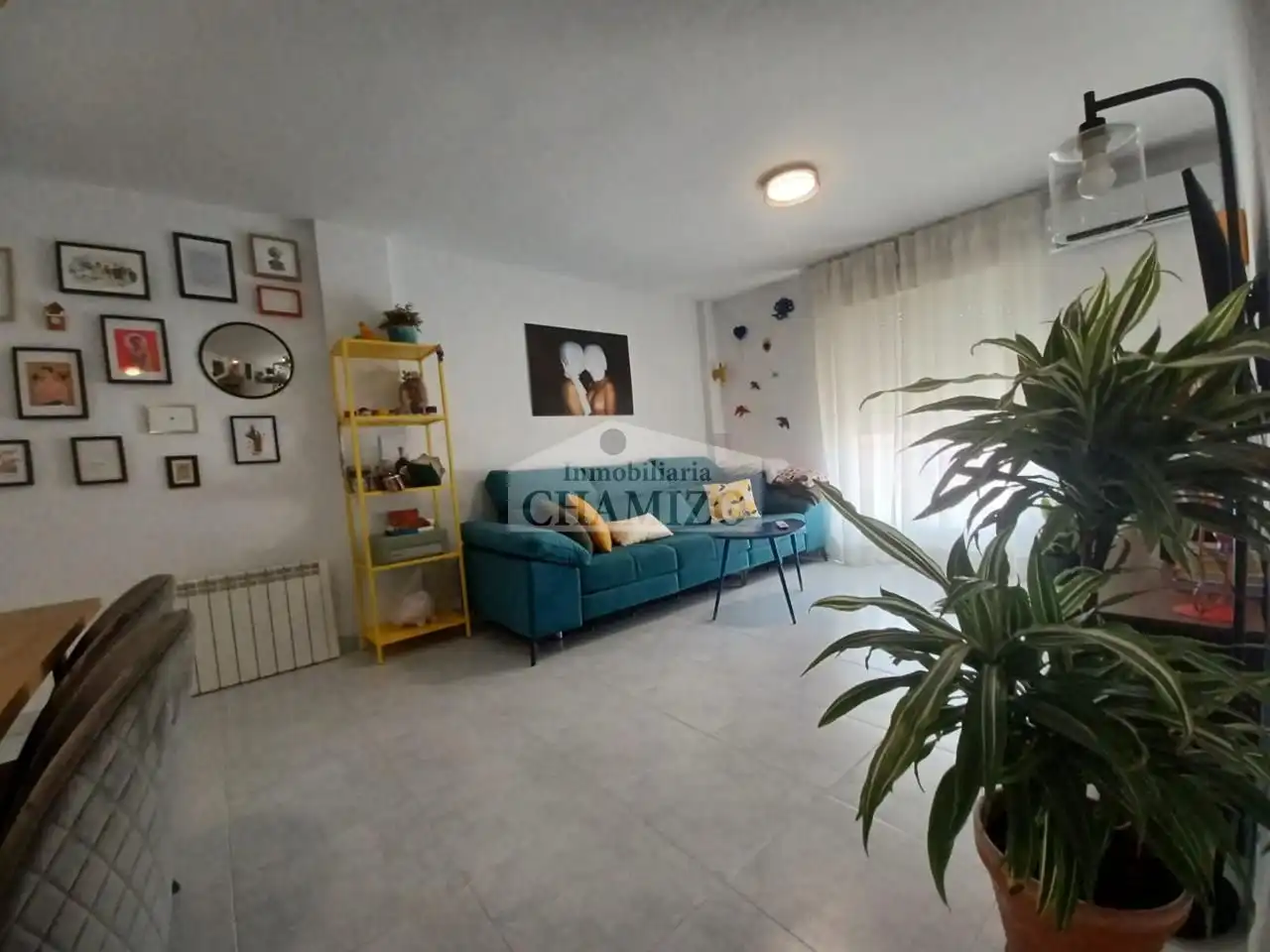 Sala de estar de Piso en venta en Villanueva de la Serena con Aire acondicionado, Trastero y Balcón