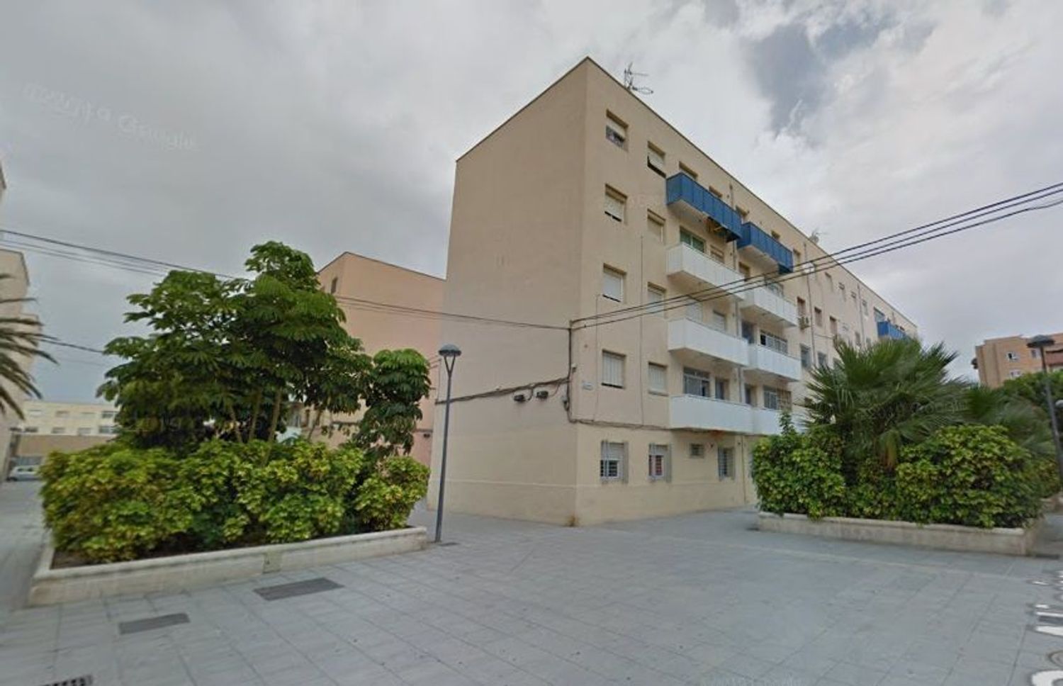 Vista exterior de Pis en venda en  Almería Capital