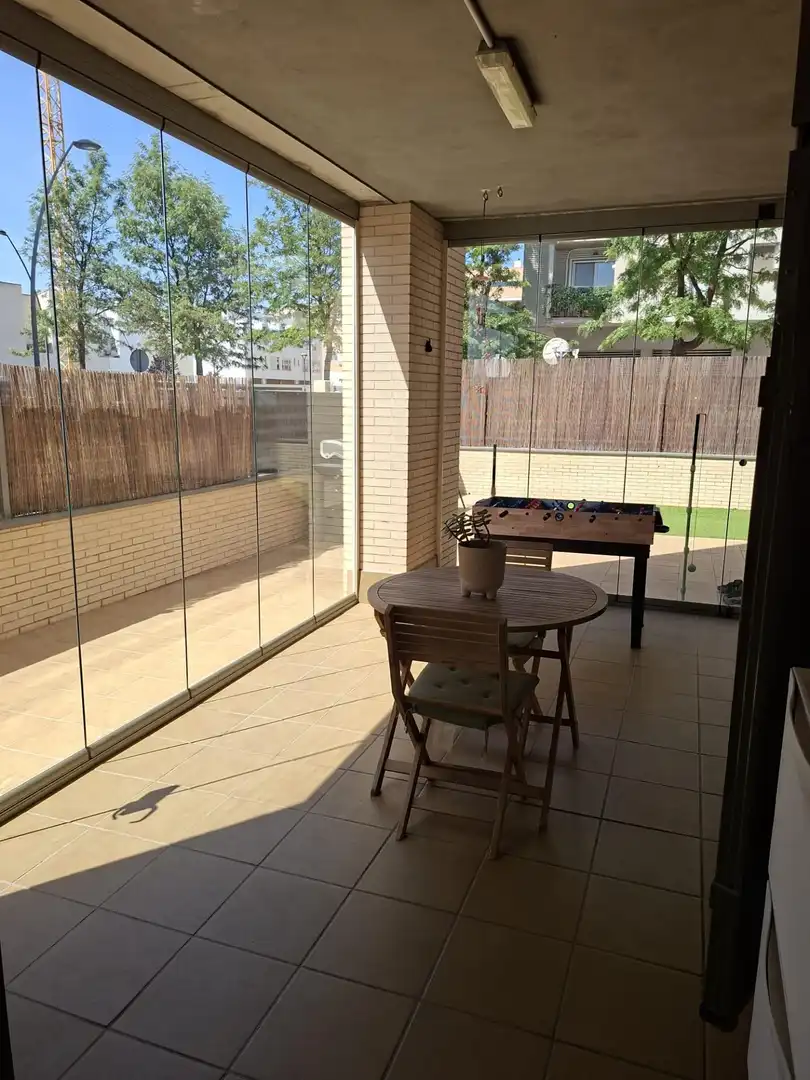 Terraza de Planta baja en venta en Paterna con Aire acondicionado, Calefacción y Jardín privado