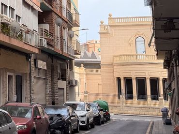 Pis amb ascensor en venda a Pla - Carolinas