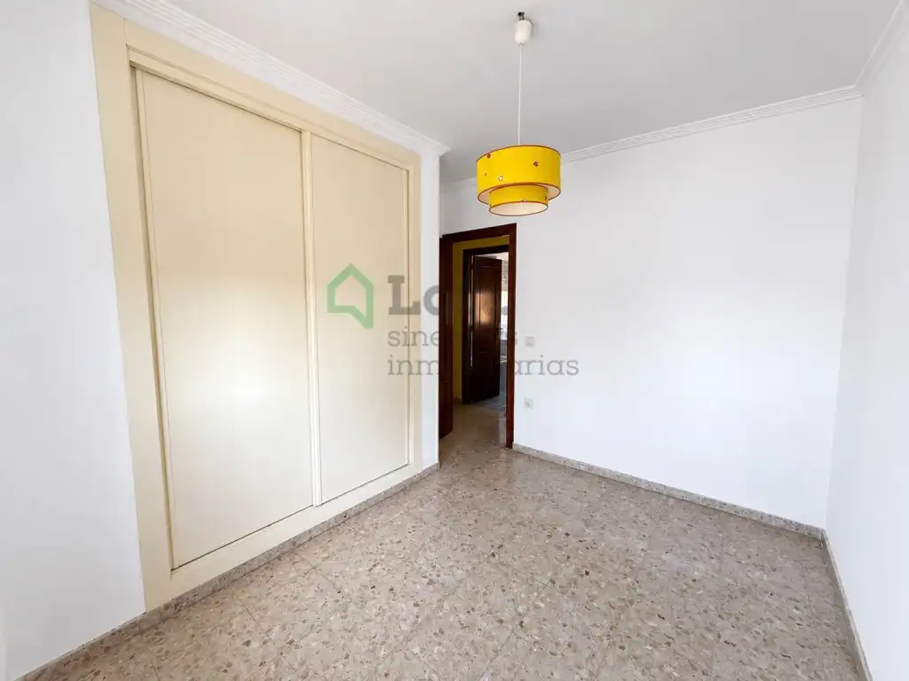 Piso con ascensor en venta en Santa Marina, imagen 11