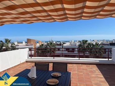 Penthouse mit Pool zum Verkauf in Playa del Acequión, Náufragos y Rocío del Mar