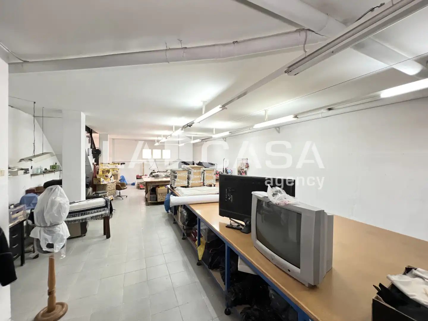 Local comercial en venda a Fondo, imagen 10