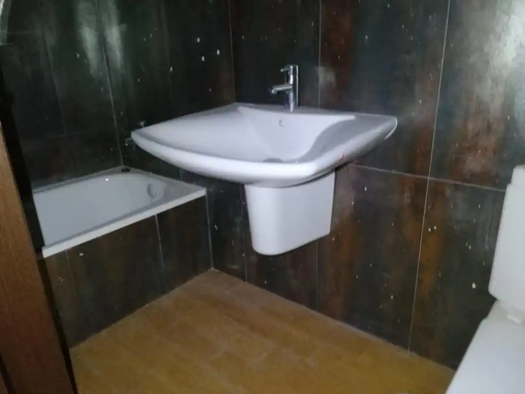 Baño de Piso en venta en Consuegra