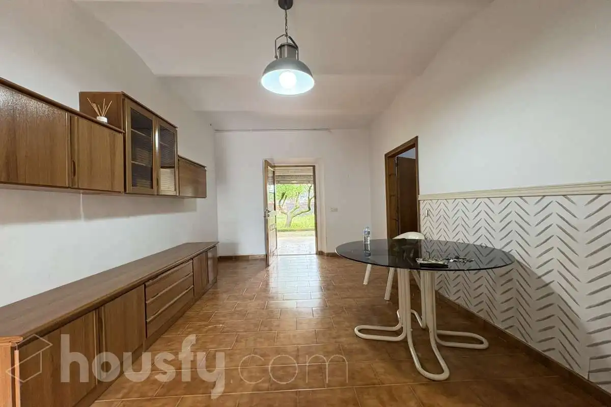 Houses for sale in Avenida Alt emporda, Bàscara