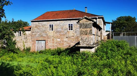 Se vende casa y finca habitable un parte en Monterroso