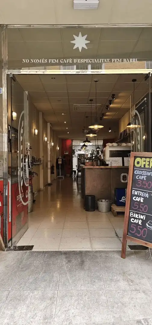 Local comercial en traspàs a Centre, imagen 2